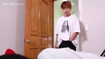Gadis Korea Mesum Dengan Cowok Seumuran, Aduhai Panasnya!