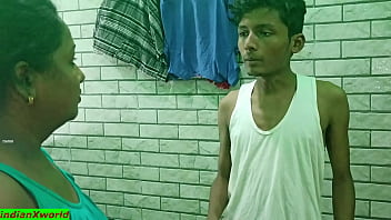 Remaja Desi Ngentot Brutal Bareng Malkin! Cewek Muda Panas Digituin Keras