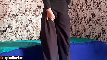 Istri Arab Berhijab Tapi Bergairah, Diam-diam Memanggil Kekasih Gelapnya