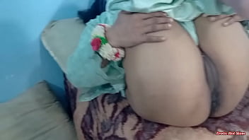 Gadis India Berhijab Digencet Ganas Sampai Meraung Nikmat
