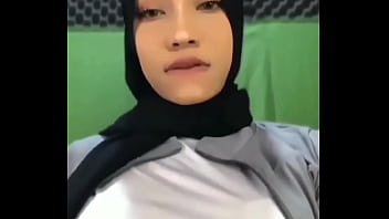 Gairah Malam Bersama Ayu Salim Yang Menggoda
