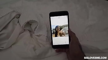 Serena Santos Mengentot Kakak Tirinya Yang Nakal Dan Menggoda