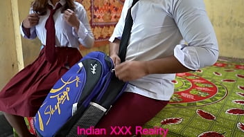 Pasangan India Terbaik, Cowok Dan Cewek Ngesex Dengan Suara Hindi Yang Jelas Dan Menggairahkan