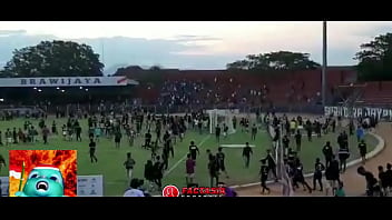 Budaya Baku Hantam Ala Suporter Ganas Indonesia Yang Bikin Bergairah