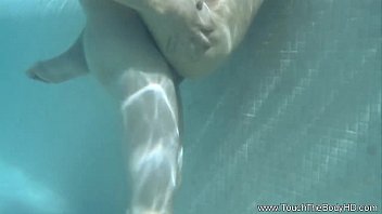 Pijat Nuru Hot Bikin Ngentot Sama Tante Asia