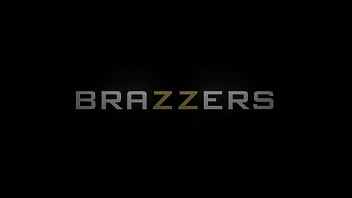 Pelacur Di Sauna Mesir Resmi / Brazzers / Masukkan Kode Xvpromo Di Situs Resmi Untuk Diskon