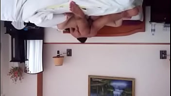 Gái đã Có Chồng Và 2 đứa Con Nhưng Vẫn Thèm Khát địt Nhau