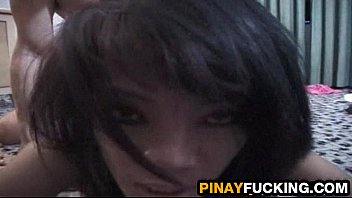 Wajah Gadis Asia Di Kamar Hotel Penuh Dengan Cairan Nafsu