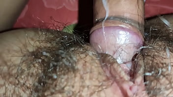 Cô Giáo Dạy Văn Mơn Trớn Thân Thể Em Học Trò