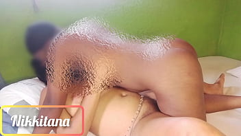 Kakak Iparku Yang Lesbian Dan Menggoda