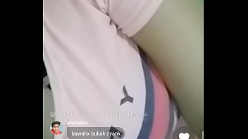 Cewek Filipina Nakal Di Camfrog Siap Menggoda