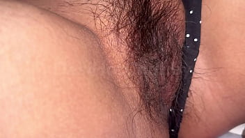 Gadis India Menggoda Memek Berbulunya | Video Seks Solo Xxx