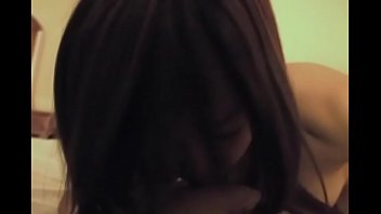 Gadis Jepang Yang Menggairahkan Dan Istri Yang Penuh Nafsu