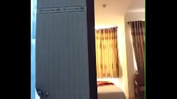 Bercinta Ganas Di Kamar Mandi Dengan Klien Penting