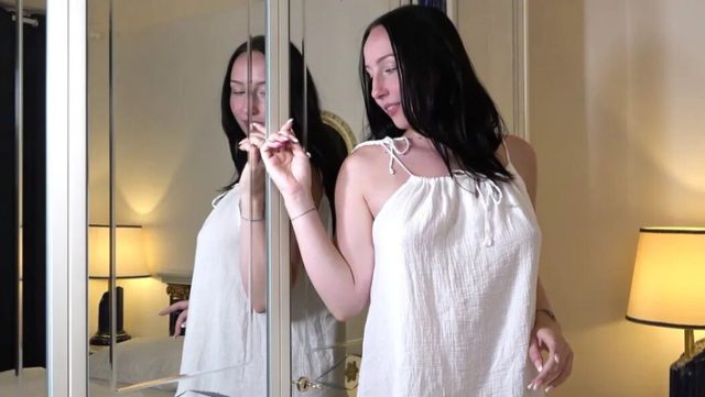 Violet Dildo – Tanpa Saluran