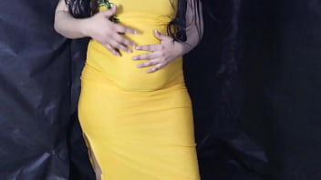 زوبر ضخم ينيك كسي وكس صاحبتي في أوضاع ساخنة