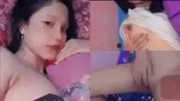 Gadis Muda Montok Dengan Payudara Mungil Telanjang Bulat