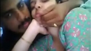 Pasangan Muda Bercinta Panas Di Depan Kamera Video Porno India