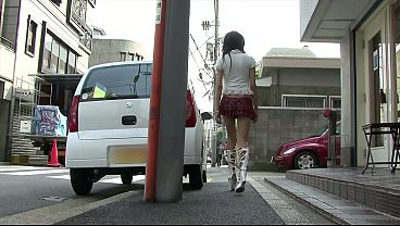 Tiga Tubuh Bergumul Liar, Gadis Jepang Kurus Jadi Pusat Nafsu.