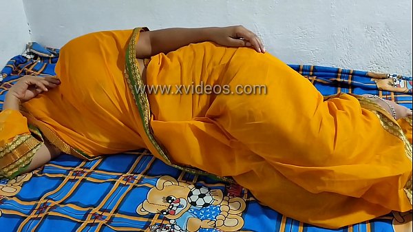 बुंदेलखंडी सास ने दामाद की गांड मरवाकर चूत में लिया पूरा मोटा मजा