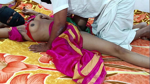 Istri Seksi India Bercinta Dengan Kondom Berbintik Rekaman Hd