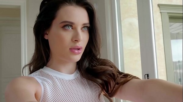 Amber Jayne Dan Danny D: Ibu-ibu Matang Yang Haus Ukuran Besar Dalam Petualangan Telanjang Pertama
