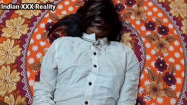Gadis India Panas Menggoda Ayah Tirinya Saat Bulan Madu