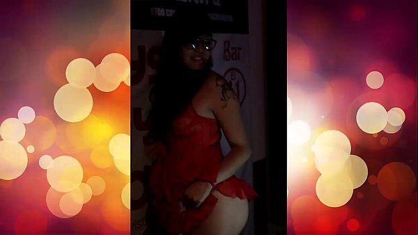 Crot Muncrat Langsung Di Depan Mata