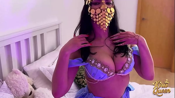 Malam Arab Penuh Nafsu Bersama Ratu Putri Kira Yang Menggoda!