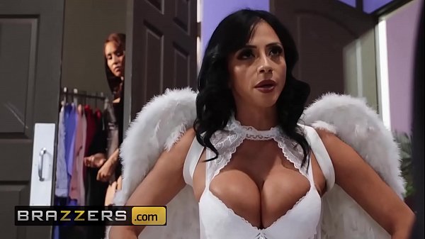 Sihir Seksi Dan Kejam – (ariella Ferrera, Isis Love) – Pesona Penyihir Milf Bagian 1 – Brazzers