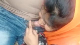 Ngentot Di Mobil Bareng Pacar Desi, Dia Malah Minta Berhenti