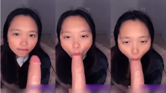 Pov Ambiyah Mengulum Mainan Penis Berbentuk Kontol
