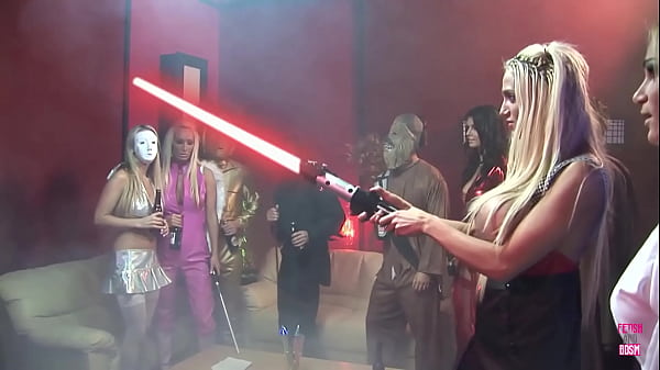 Pesta Ulang Tahun Cosplay Berujung Pesta Seks Liar Bersama Sahabat Karib