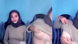Ukhti Manis Pamer Memek Di Akhir Live, Bikin Pengen Colok