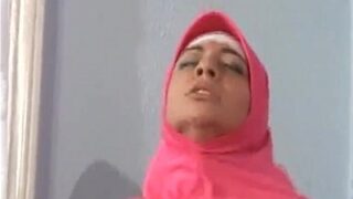 Video Mesum Hijab Pakistan, Ibu Rumah Tangga Jadi Pelacur