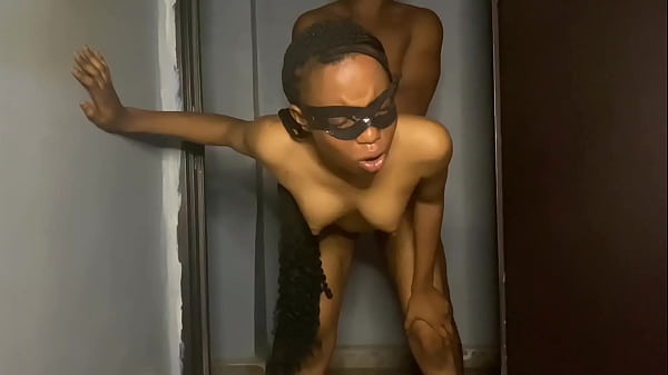 Nafsu Setan Kakak Tiri, Mau Ngapaain Aja Biar Dapet Kontol Adik Tiri.