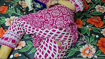 Ibu Tiri Celana Sobek, Anak Tiri Langsung Ngewe Memek Dan Pantat Bundar
