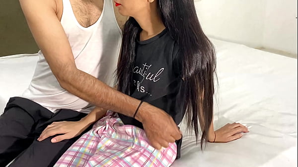 Ngentot Desi Cewek Kampung, Memek Sempit Kontol Gede Om-om, Video Panas Cewek Desa