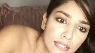 Tonton Langsung Tubuh Bugil Sharanya Jit Kaur Yang Bikin Nafsu Memuncak