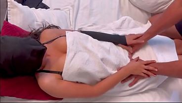 Desi Bhabhi Ki Chut Phaad Ke Choda Devar Ne, Sexy Babhi Ka Xxx Viral Video Hindi Mein Audio Ke Saath