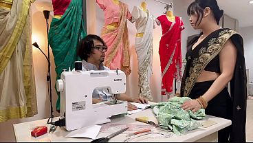 Jahit Baju Laki-laki, Dia Bikin Cewek India Kecilku Melebar