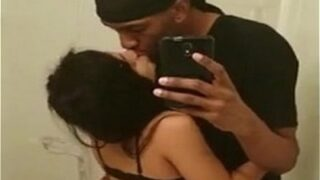 Video Mesum Cewek Asia Kesepian Sama Pacar Hitamnya, Udah Bocor Kemana-mana