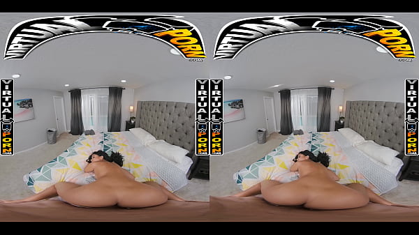 Virtual Porn – Kamu Mandi Aja Sampai Step-sis Ameena Green Ngubah Jadi Mainan Panas