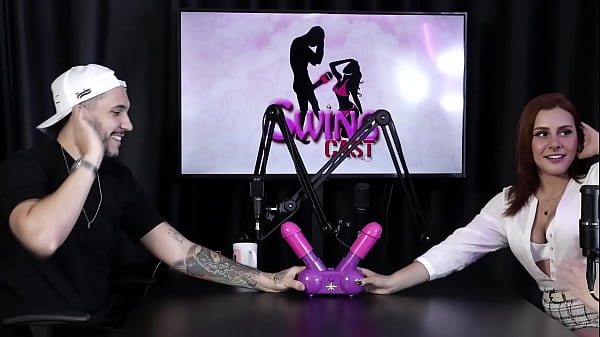Ibu Usir Dia Dari Rumah, Pada Ngebahas Harmonisasi Kontol, Doi Doyan Kontol Mungil – Bia Ruyva & Jack Por (sheer/red)