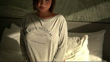 Memek Mungil Cewek Asia Ngeces Digebuk Kontol Gede Brutal Sampe Crot Dalem